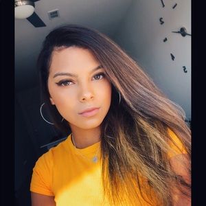 Meet your Posher, Kelly